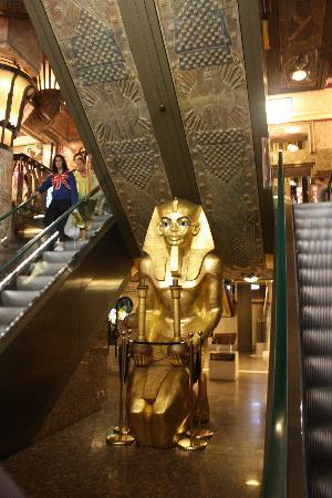egyptian-escalator.jpg