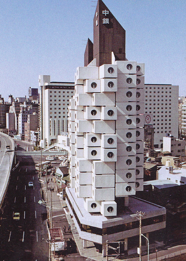 Nakagin capsule tower.jpg