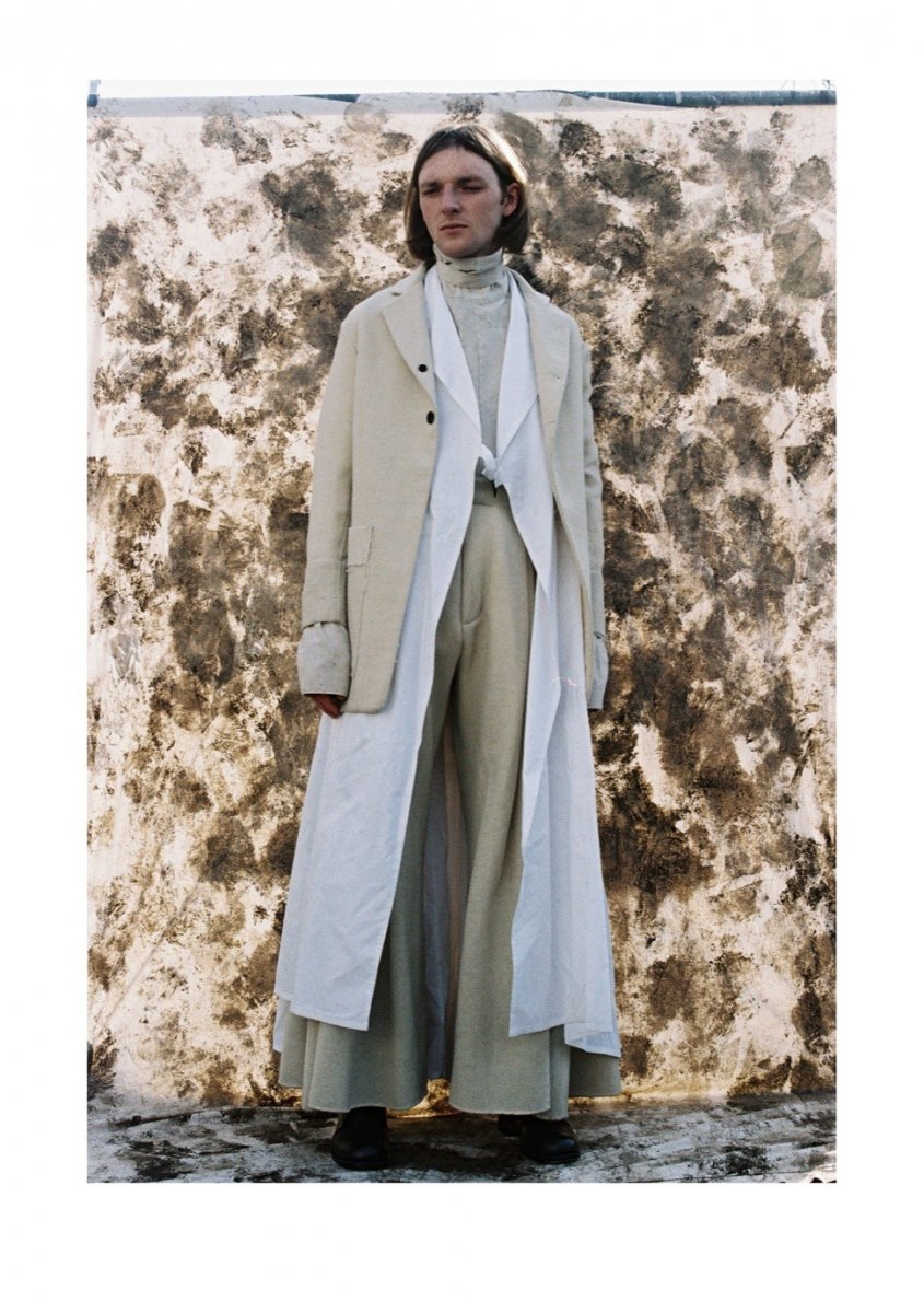 1granary-csm-central-saint-martins-ma-fashion-2016-john-skelton2.jpg