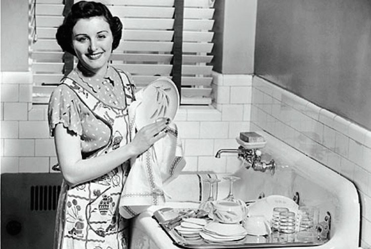 1950s-housewife-dishes.jpg