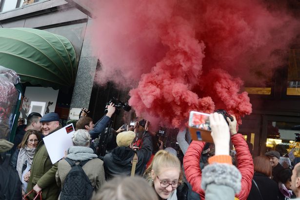Harrods-workers-protest-chaos-over-services-charges.jpg