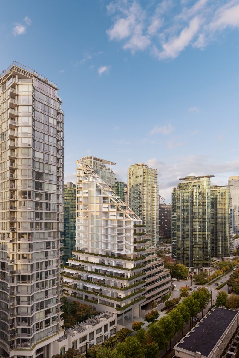Timber Tower, Shigeru Ban, Overview.jpg