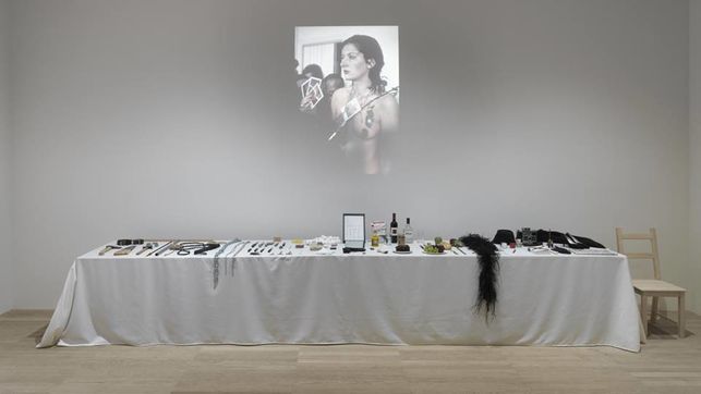 Reproduccion-Marina-Abramovic-Rhythm-Modern_EDIIMA20170224_0181_19.jpg