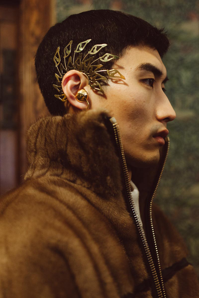 Edward-Crutchley-FW18-Backstage_FY21.jpg