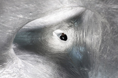 Tape-Paris-by-Numen-For-Use_dezeen_468_40.jpg