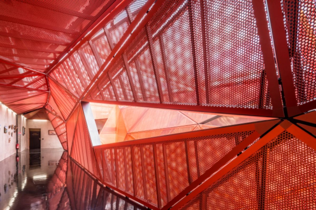 Espace-Culturel-De-La-Hague-by-Peripheriques-Architectes-Marin-and-Trottin-Architects-11.jpg