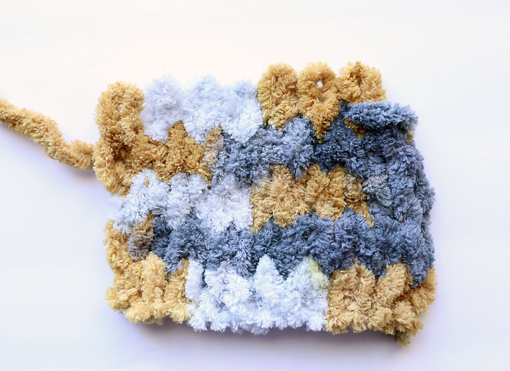 loop-yarn-blanket-3.jpg