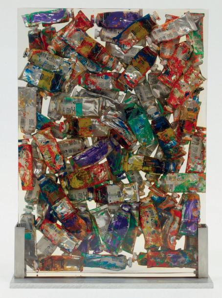 arman inclusion de tubes de peinture.jpg