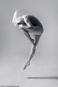 758a3337d8eda7bc13f7d99a57f6e18a--dance-art-ballet-dance.jpg