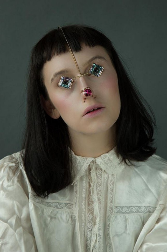 akiko-shinzato-face-jewellery-is-statement-jewellery-taken-to-insane-new-heights.jpg