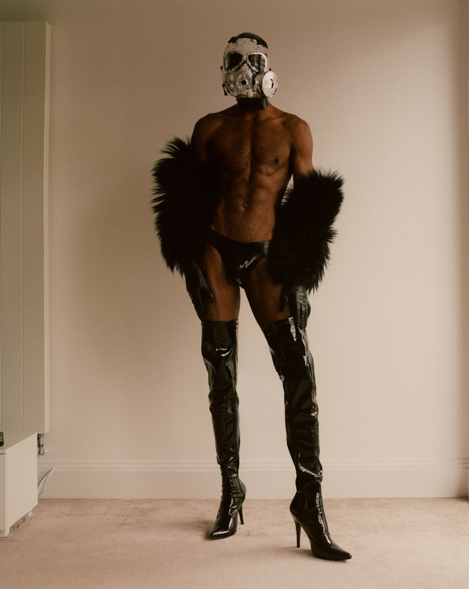 1561715171228-Ibrahim-Kamara-stylist-and-kyle-weeks-photographer-3.jpeg