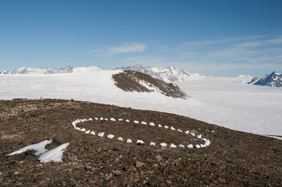 Richard-Long-A-Circle-in-Antarctica.jpg